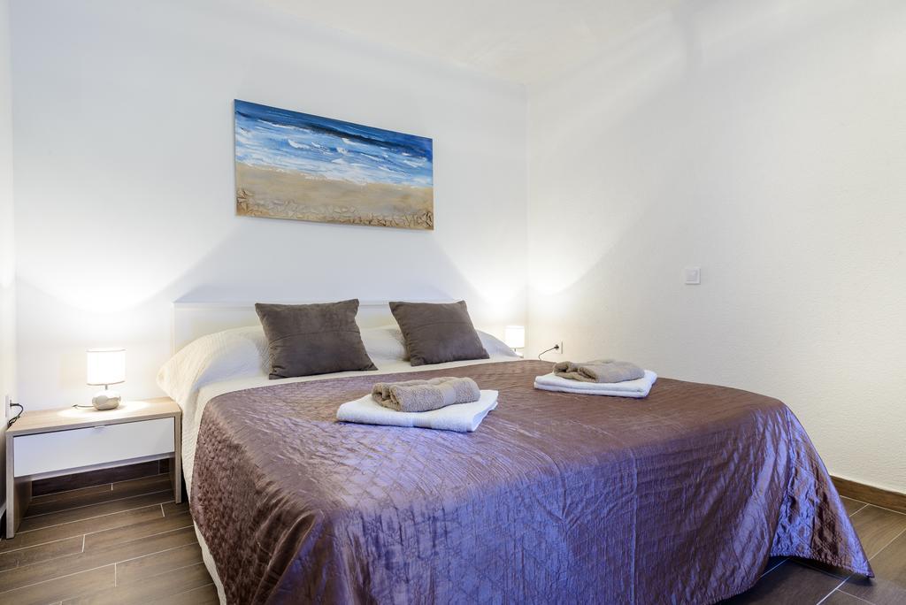 Apartment Mistral - Cosy Apartment With Sea View โมลูนัท ภายนอก รูปภาพ