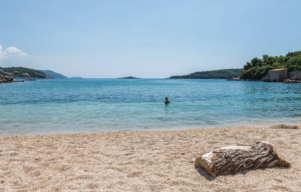 Apartment Mistral - Cosy Apartment With Sea View โมลูนัท ภายนอก รูปภาพ